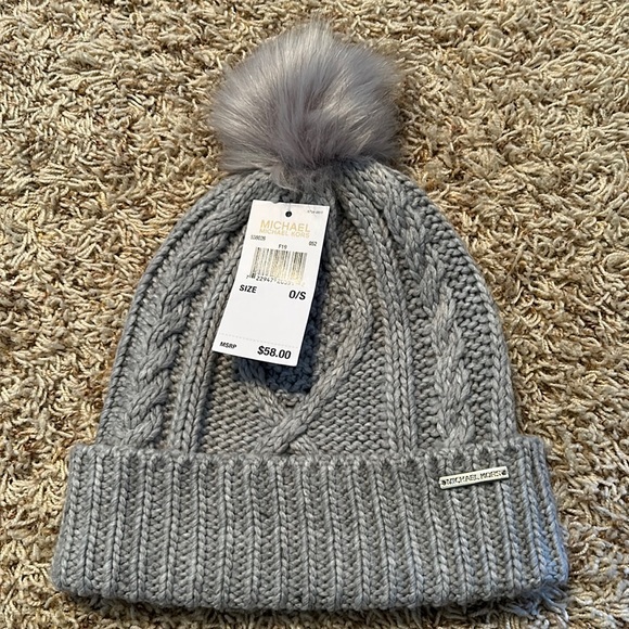 MICHAEL Michael Kors Accessories - NWT- Michael Michael Kors - Women’s Toboggan